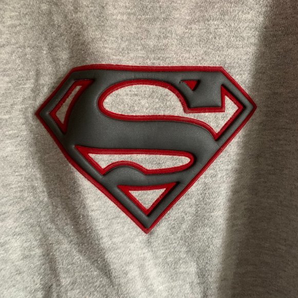 Boys Superman Pull-over Sweatshirt Hoodie ~ EUC - Picture 2 of 5